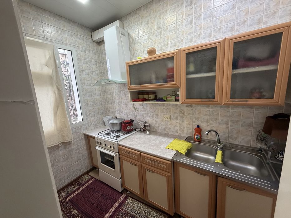 3/4/4, 115 кв.м  квартира,  Тинчлик метро 150 м якинида тезда сотилади