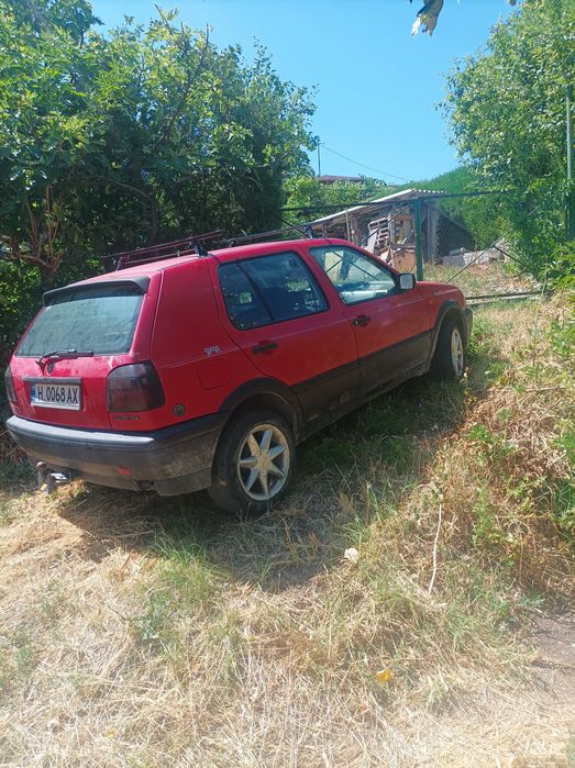 Фолксваген Голф 3 на части 1.6 газ бензин