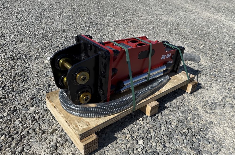 Хидравличен чук LANCINI за мини багер от 1.5т до 4.5т