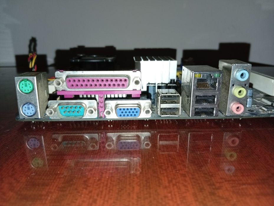 Материнская плата старого образца