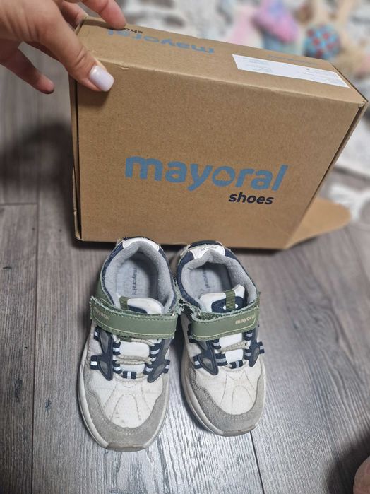 Маратонки Майорал