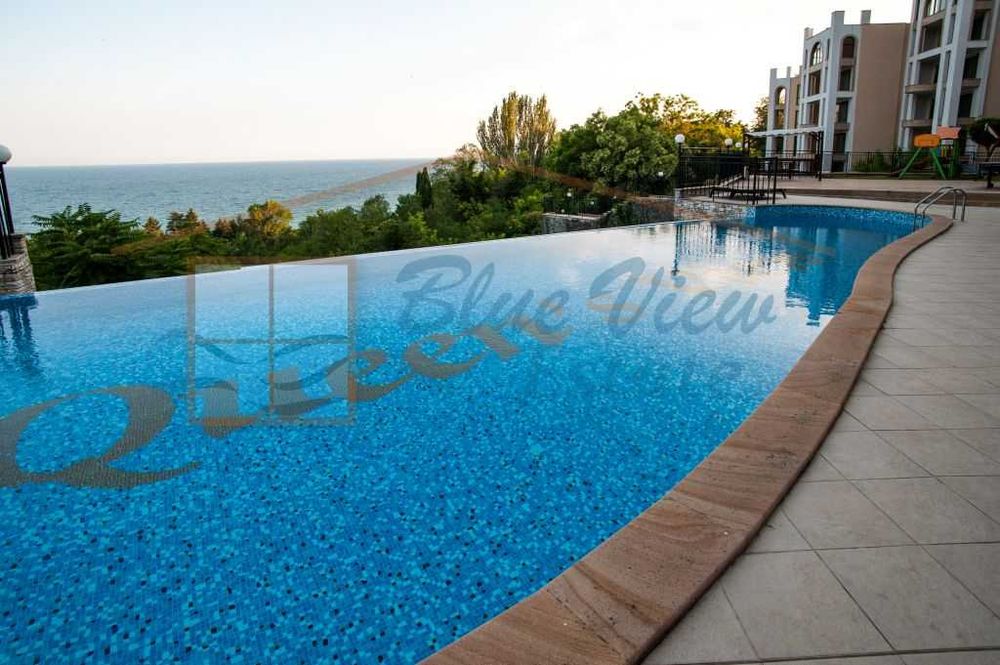 Продава се Тристаен апартамент в Балчик - 110 кв.м за 974 €/кв.м - Снимка #1