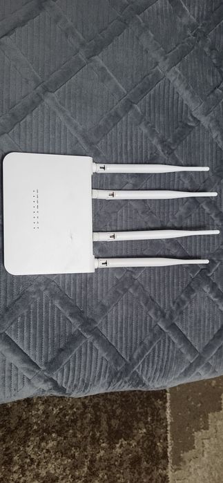 Продаю роутер от Казахтелекома