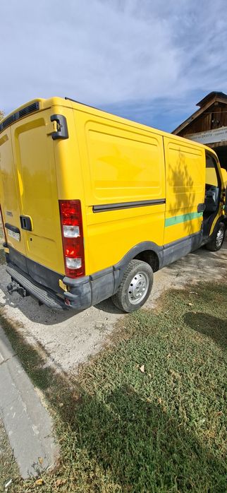 Продавам Ивеко деили 2910нов внос холадияи