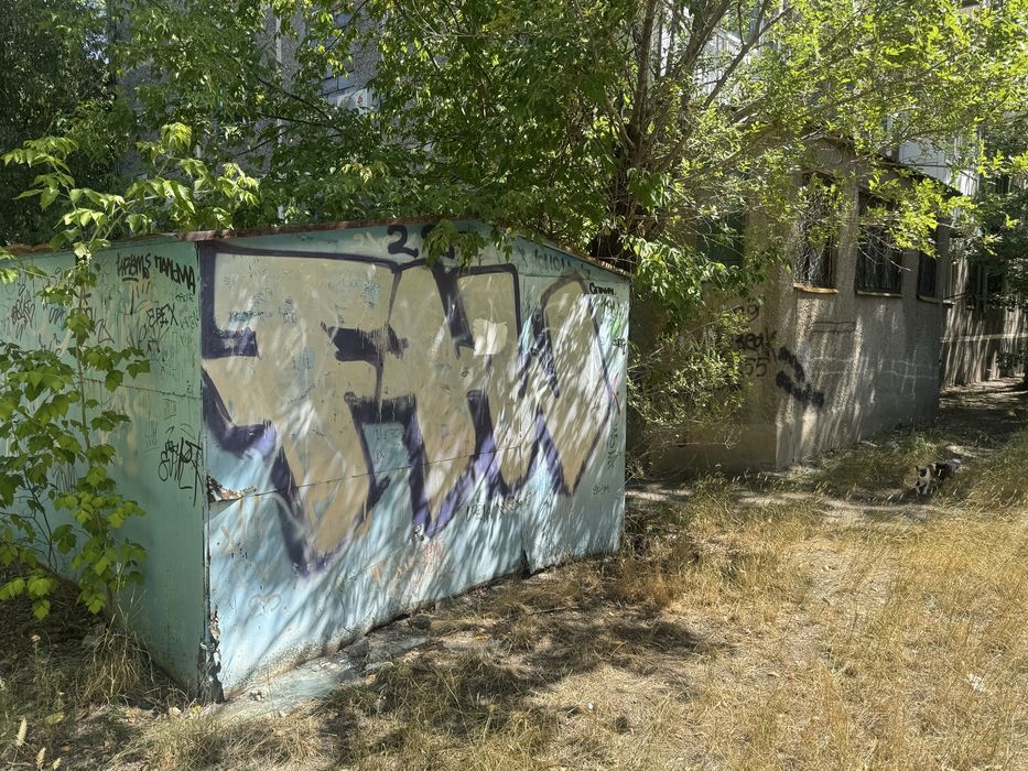 Продам гараж в городе