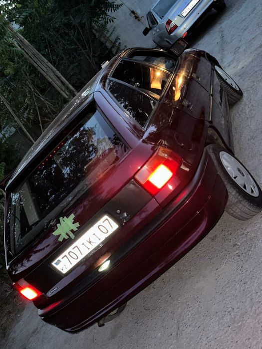 Опель астра в отличном состоянии срочно