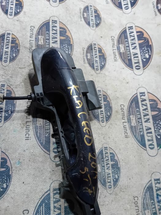 maner exterior stanga fata  kia ceed 2008