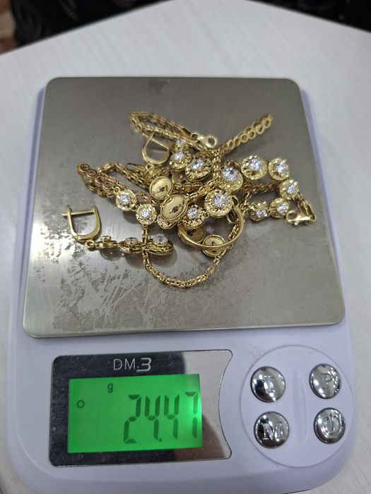 Tilla nabor sotiladi Золотой комплект