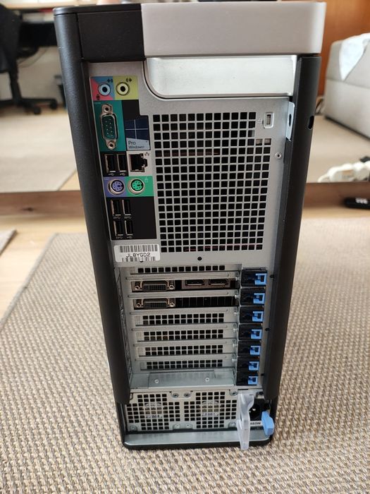 DELL Precision Tower 5810 Placa video 12GB VRAM/xeon 14cores-28threads/64GB Ram ECC