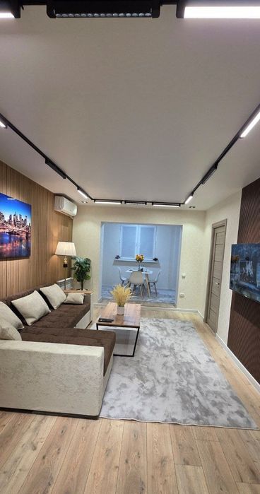 Продаётся Чиланзар 1 2в3 3этаж.