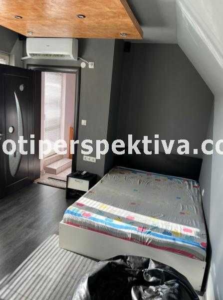 Продава се Тристаен апартамент в Пловдив, Кючук Париж - 158 кв.м за 988 €/кв.м - Снимка #8