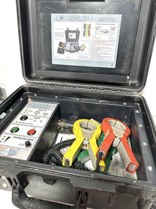 Madea JUPITER+ - Sistem profesional identificare cabluri BT/HTA | Emitator + Receptor | Kit complet  detector cabluri