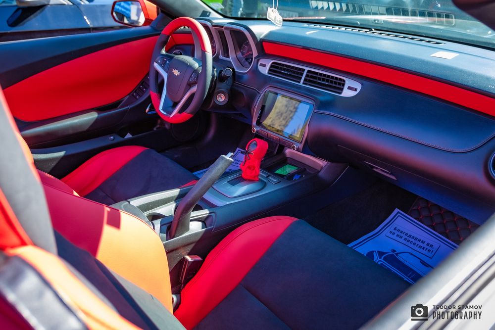 Кола под наем за Повод Chevrolet Camaro