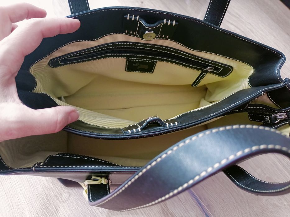 Продается сумка бренд RADLEY