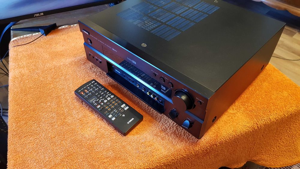 aparatura Yamaha RX-V800  RX-V550