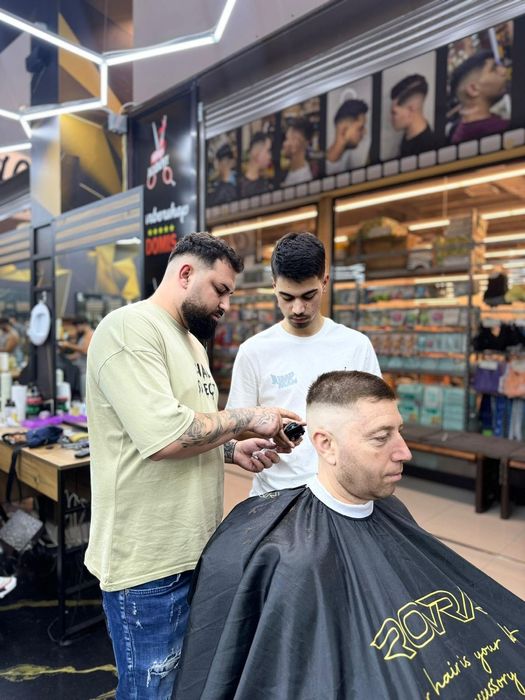 Cursuri Frizerie Domis Academy