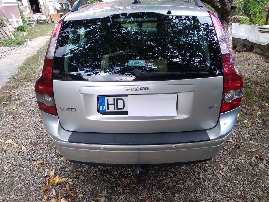 De vanzare Volvo V50 1.6 Diesel 2006 si caroserie cu motor de rezerva