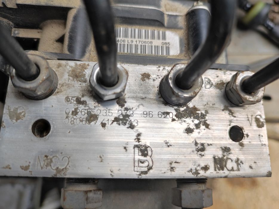ABS модул Bosch за Пежо-407(фейслифт)