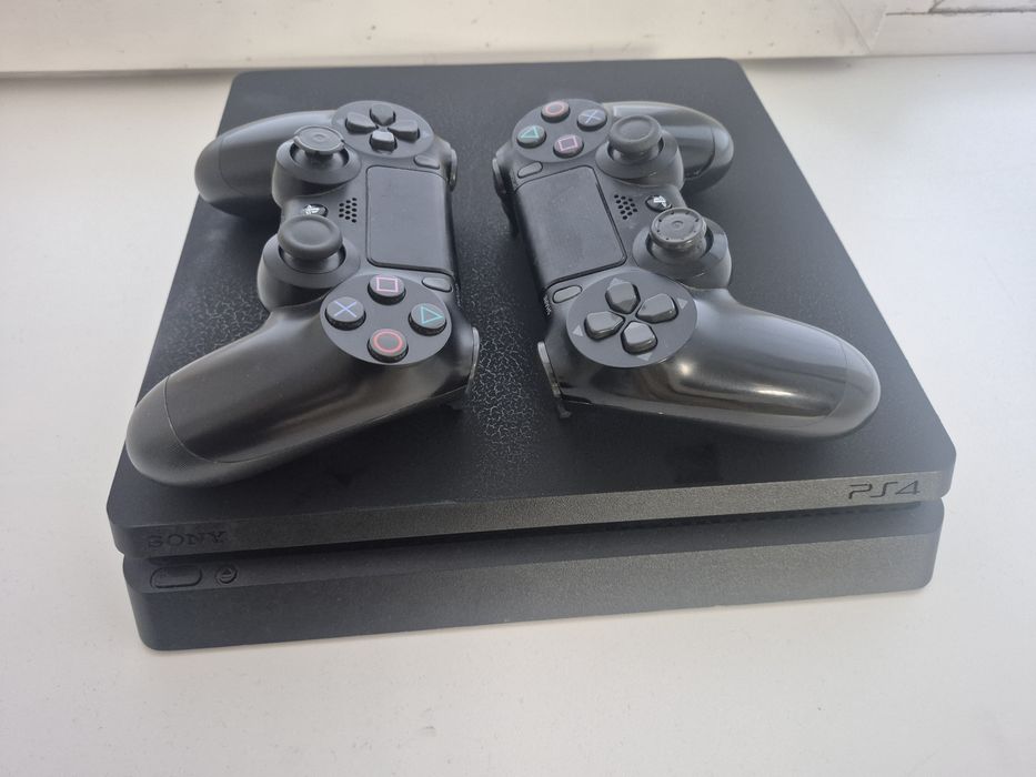Сони плейстейшон 4