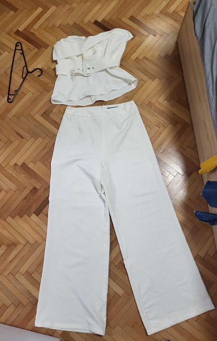 Бял костюм комплект