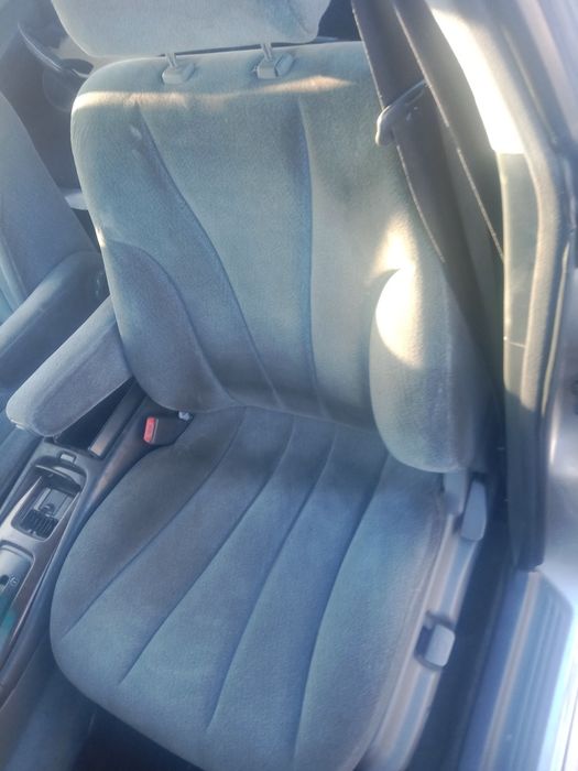 Передние сиденья Мицубиси диамант
