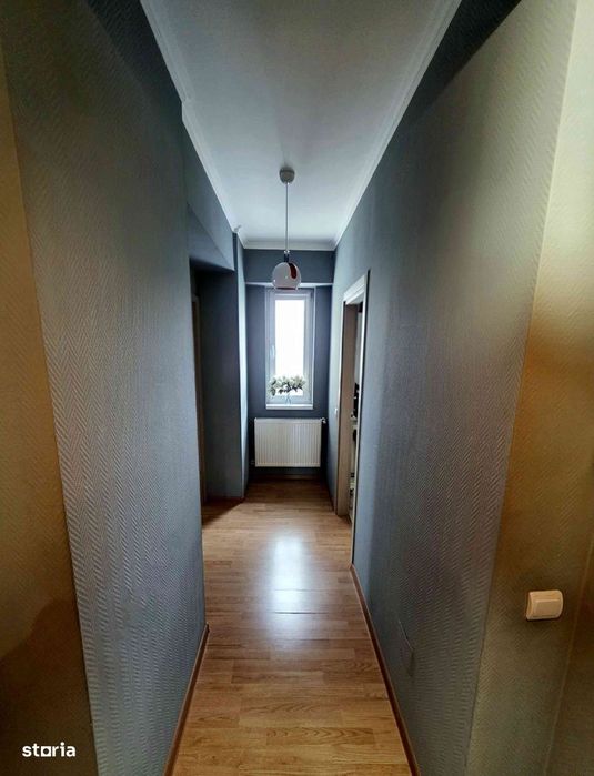 Vânzare apartament 2 camere, etaj 10/12 (2016) + garaj subteran -1