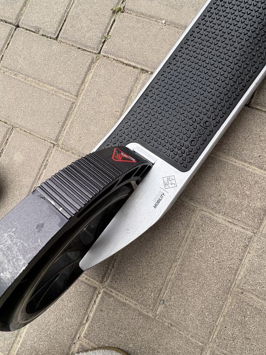 Vând 3 trotinete Oxelo