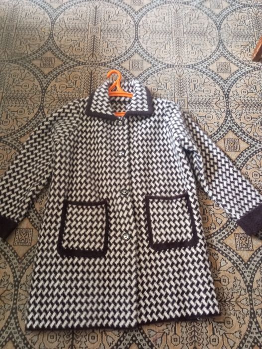 Продам кофту очень теплая.