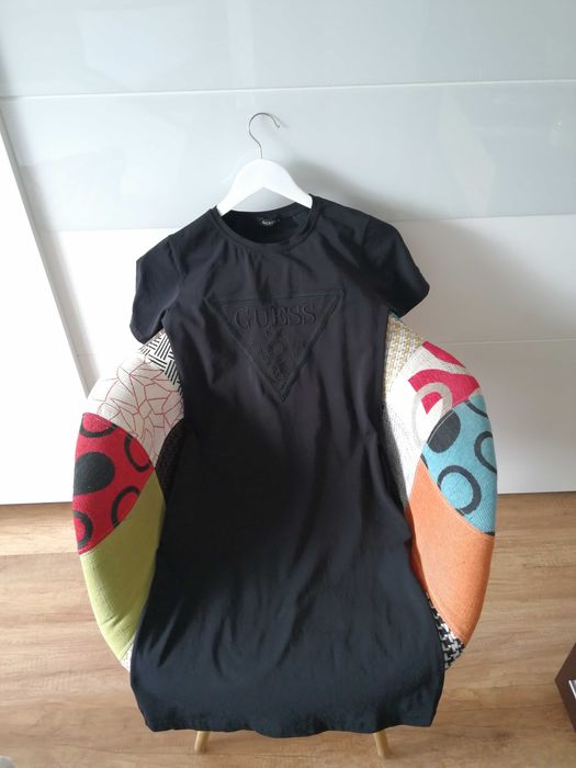 Guess рокля ежедневна