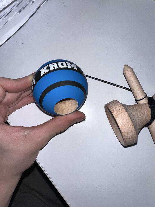 kendama krom strogo nelansata cu ken lambo shape