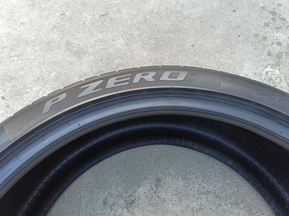 O anvelopa noua de vara 245 35 20 pirelli p zero pz4 dot 2025