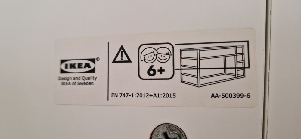 Pat supraetajat IKEA cu birou si dulap pentru camera tineret, SMÅSTAD