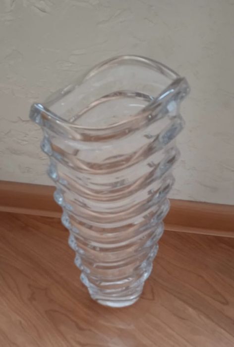 Ваза хрустальная Bohemia, высота 32 см