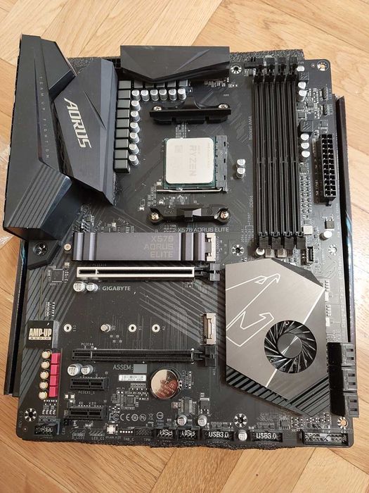 AMD Ryzen 9 3900X + Gigabyte X570 Aorus Elite