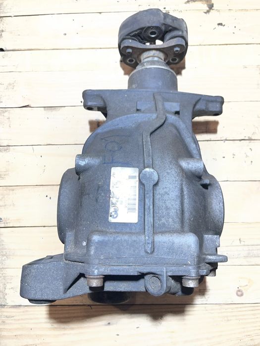 Diferential spate BMW Seria 7 730Ld AT (245 hp)