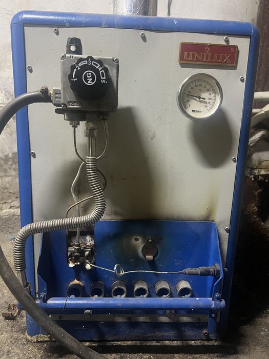 Продам напольный газовый котел Unilux.