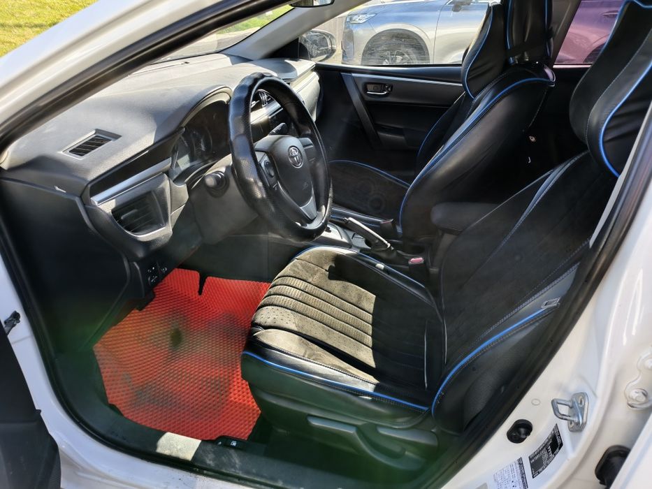 Toyota Corolla 2015 г.в. 1,6 бензин | вариатор