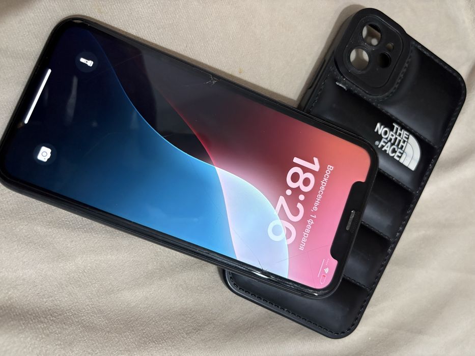 iPhone 11 64гб в хорошем состоянии