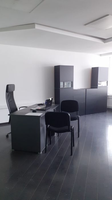 Închiriem 2 birouri x 40 mp împreună sau separat et.4/4 clădirea APIA,