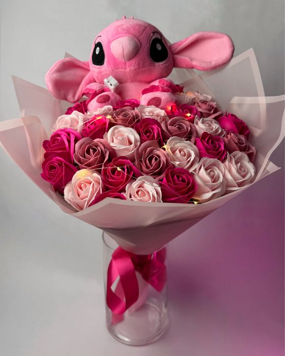 Buchete cu stitch | Livrare oriunde