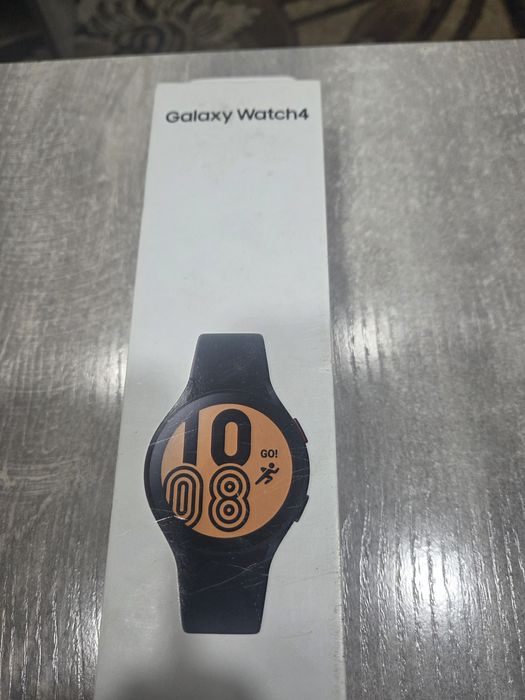 Samsung  galaxy watch 4