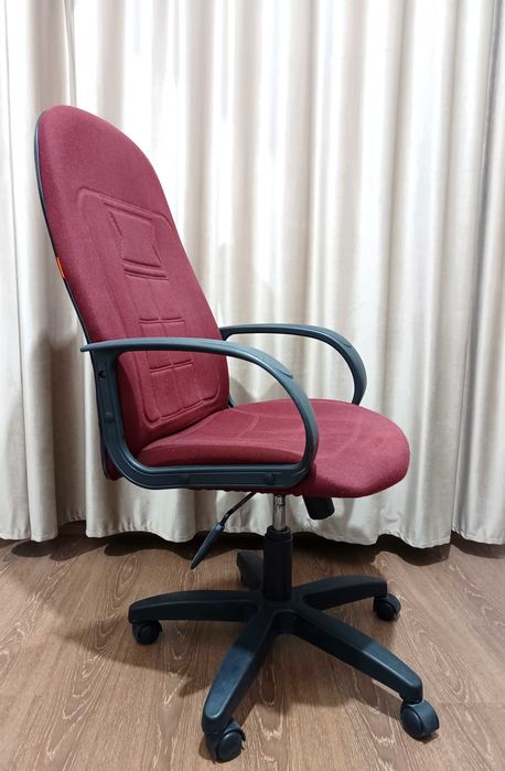 Срочно продается Кресло Chairman 727