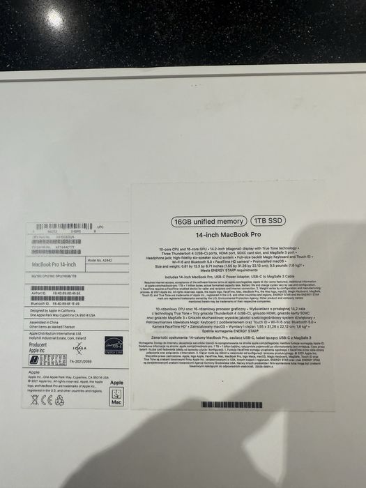 MacBook pro 14 inc 16 gb -TB SSD