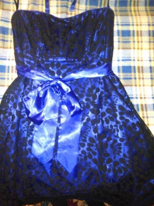 Продам нарядное вечернее платье