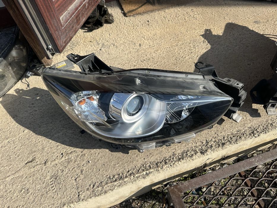 Фар/Фарове за Mazda CX-5 !!! TOP състояние!!!