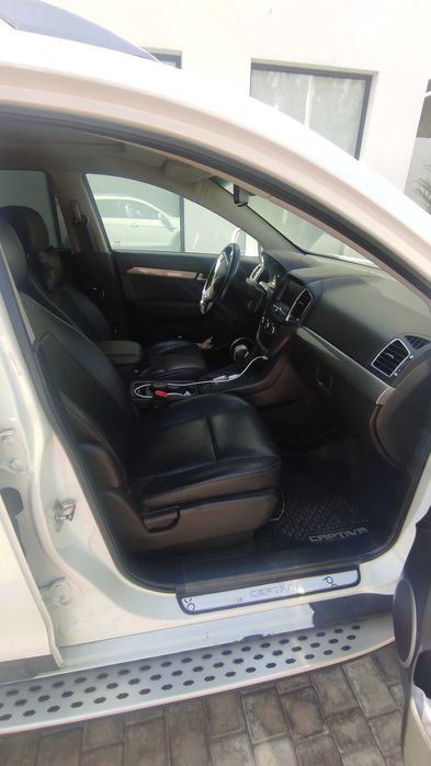 Captiva 4  в идеальном состоянии