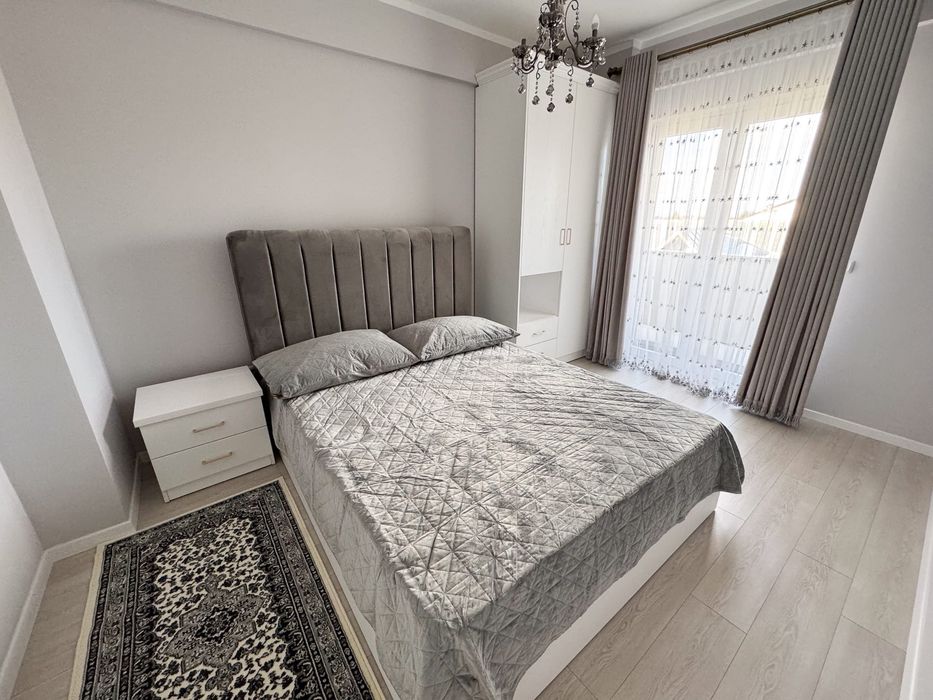 Apartament 3 camere de inchiriat