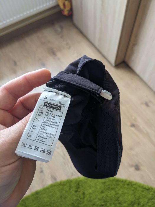 Șapca diferite modele,Kalenji. Transport prin olx!