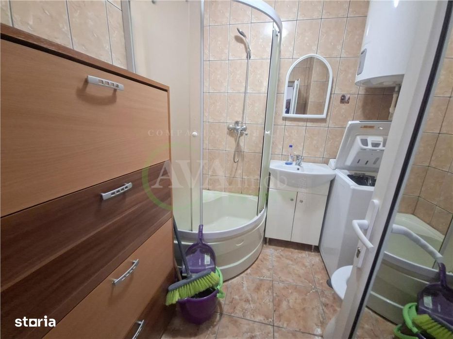 Garsoniera renovata, mobilata si utilata, etajul 3 din 4