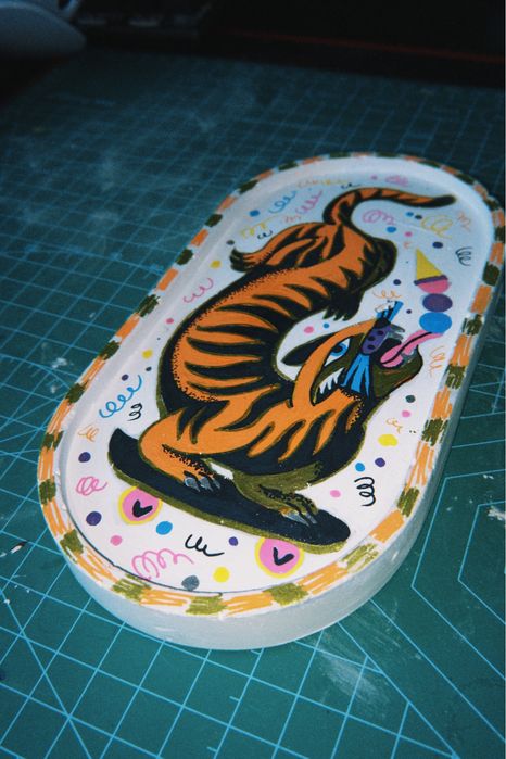 Декоративный поднос ручной работы